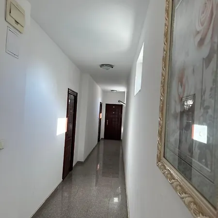 Lilya Apartment Nesebar